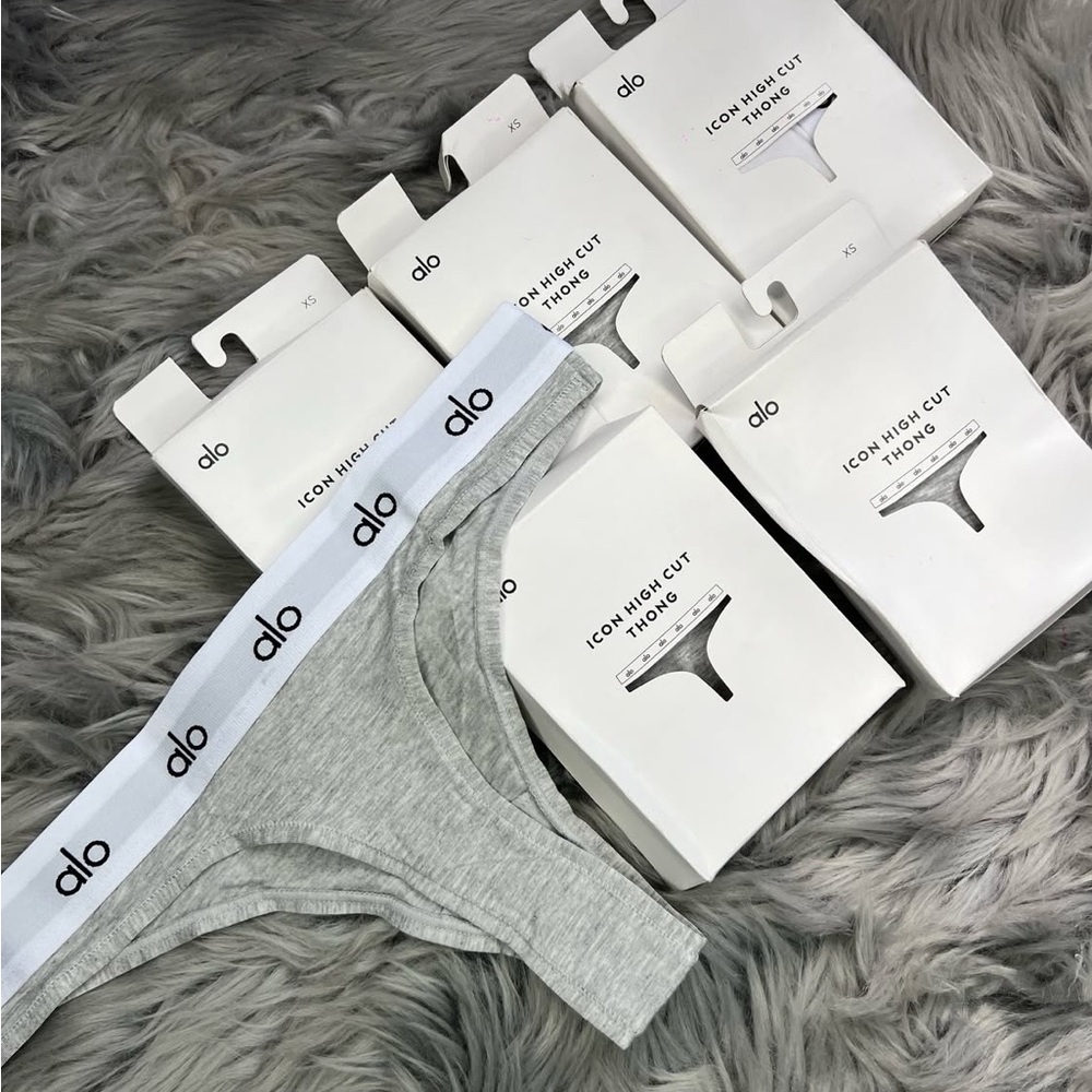 ALO Yoga Light Gray Icon Thong